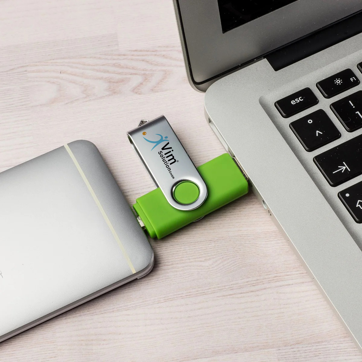 How to Use USB Sticks in Your Promotional Campaigns