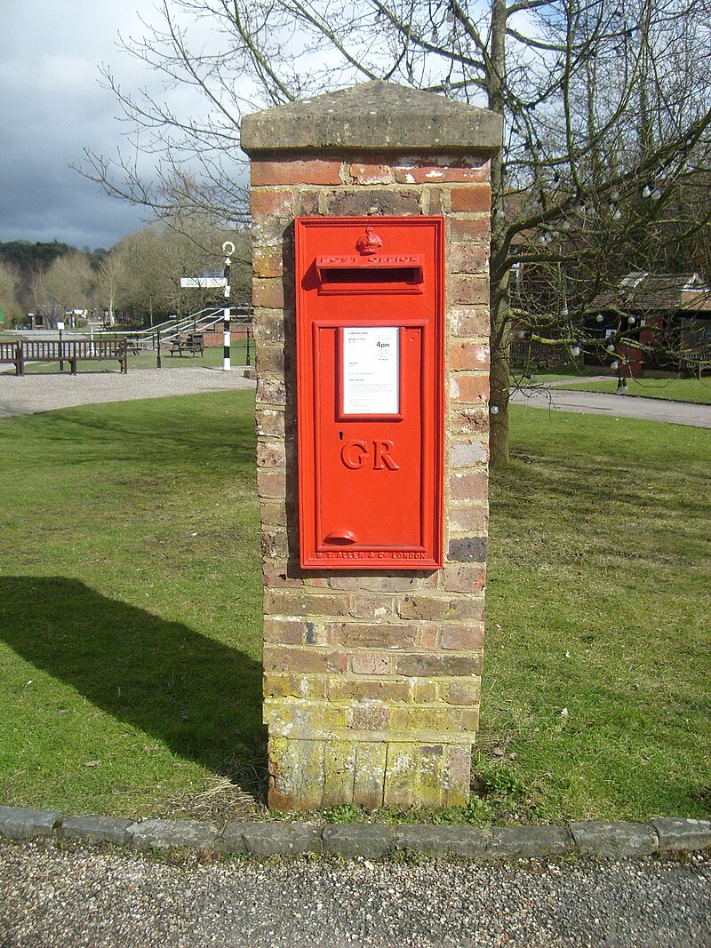 The Letter Box: A Comprehensive Overview