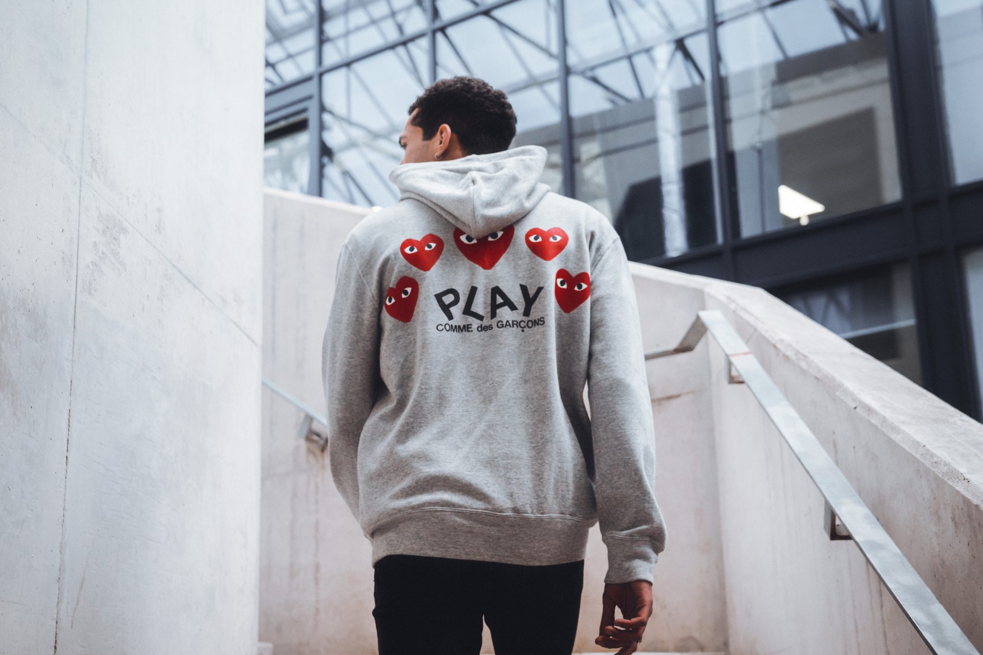 Comme Des Garcons Play Official Store is the best choice for your wardrobe, Get Amazing CDG Hoodie, Shirts, Jackets, at 40% Off, Fast Shipping Worldwide.