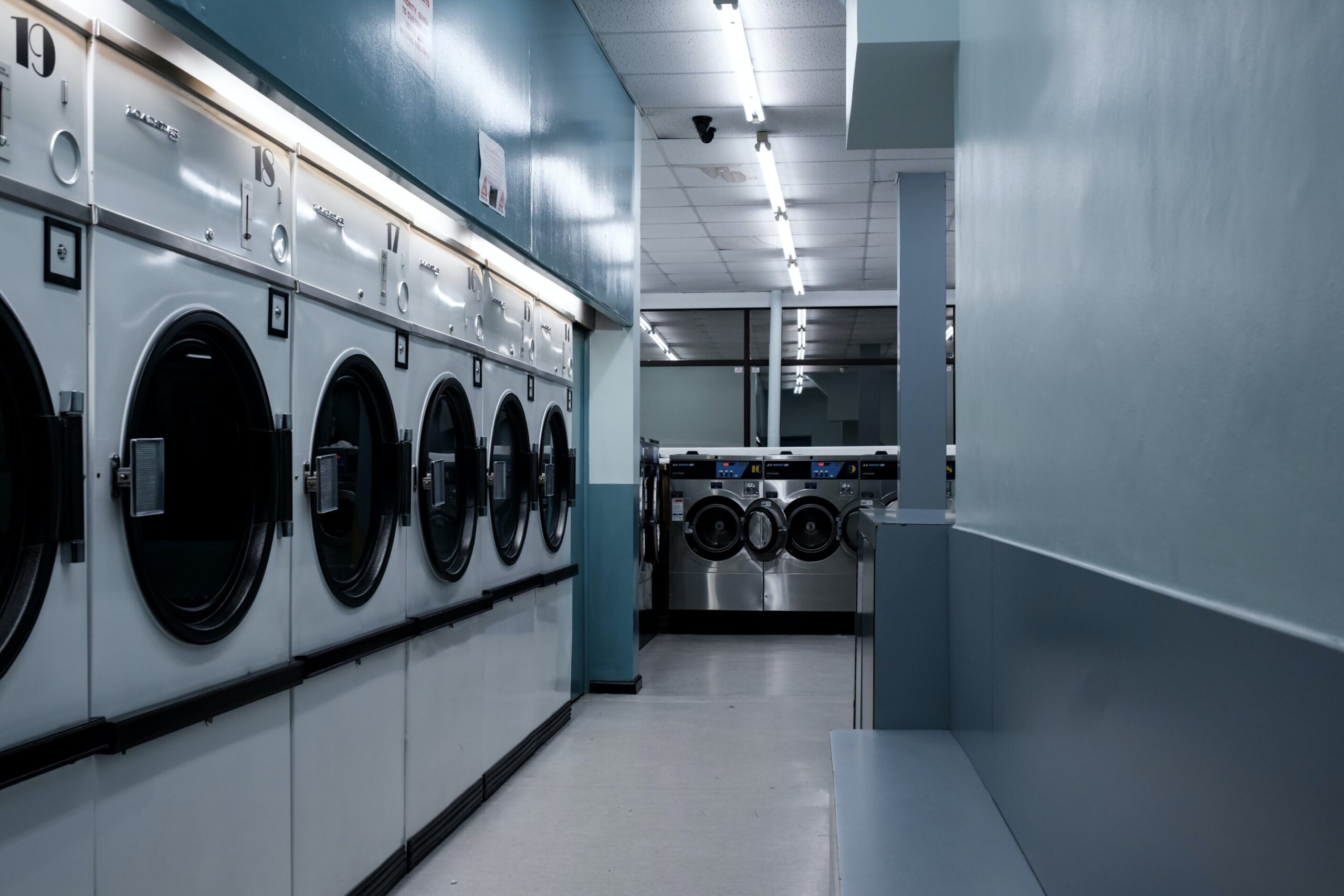 How to Maximize the Life of Your Linens with Expert Laundry Care