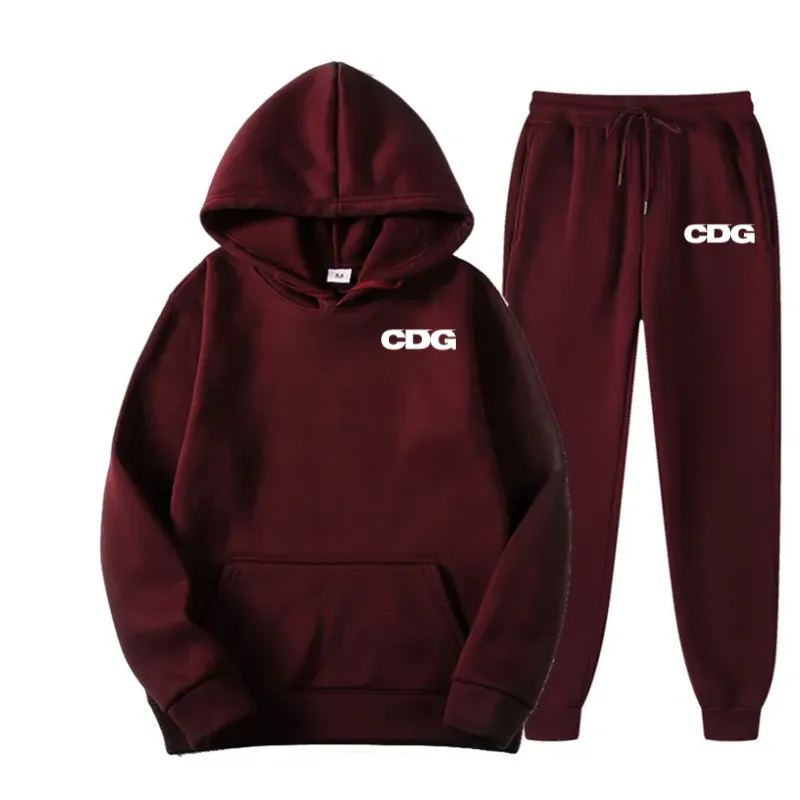 What are the key features of the CDG tracksuit?