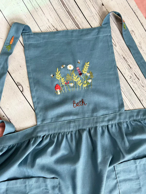 Embroidered_Apron-kitchen